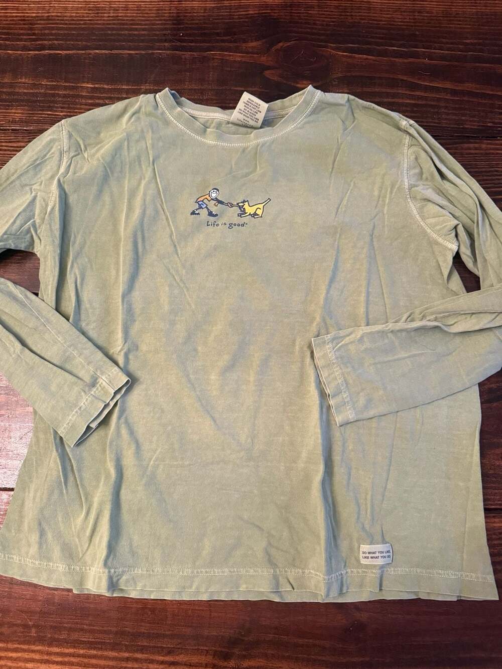 Life is Good Long Sleeve T-Shirt Green Dog & Boy Tug Of War Women's Size Small